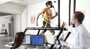 Sports science professionals at work _ Image source_ Hotcoursesabroad_com